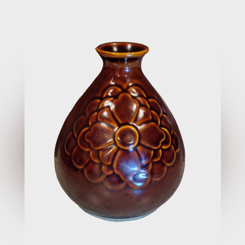 Vintage Deep Rich Brown 5.5 Inch Bulbous Flower Vase Decor